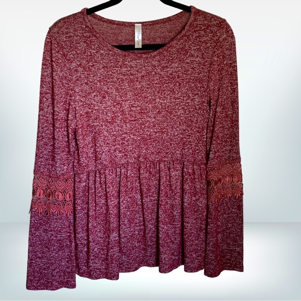 First Look Maroon Baby Doll Bell Sleeve Top, size M 🛍️